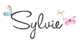Sylvie Drader, expert in papercrafting and cardmaking with Stampin' Up! products